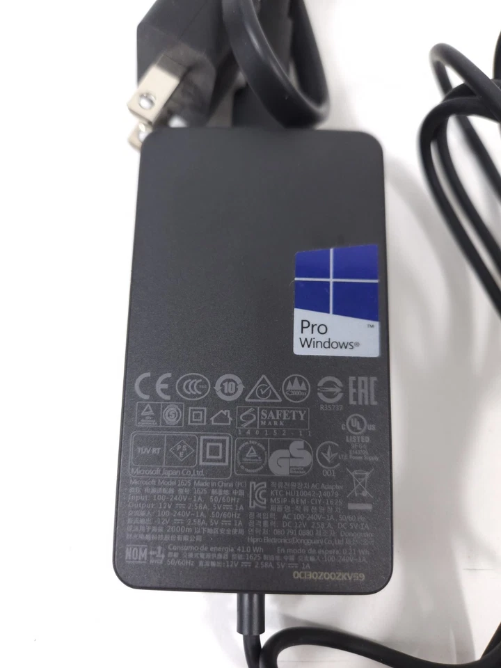 Genuine Microsoft 1625 Surface Pro 3 Or 4 Wall Charger AC Adapter Power Cord - Image 2 of 3