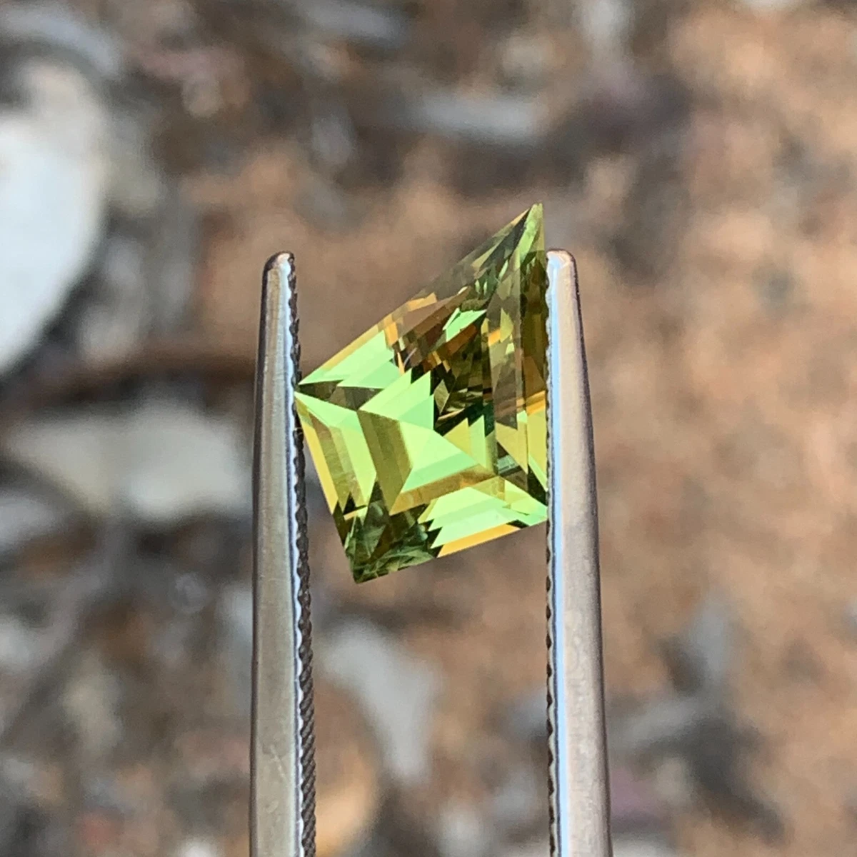 2.99ct Lemon Yellow Sapphire Kite FlawlessUnheated Australia