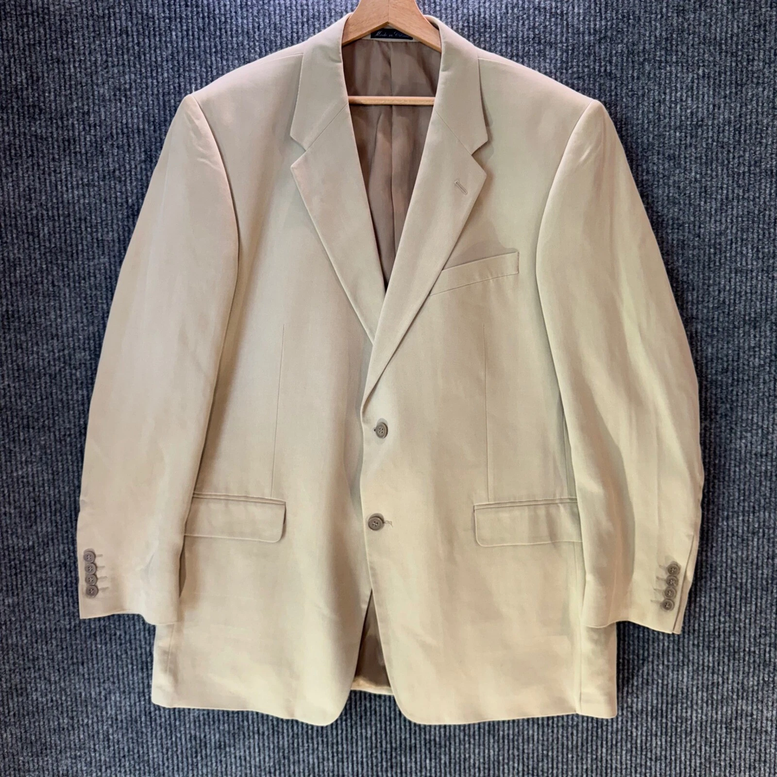 Calvin America Island Silk Blazer Sport Coat Herringbone 44L
Opens in a new window or tab