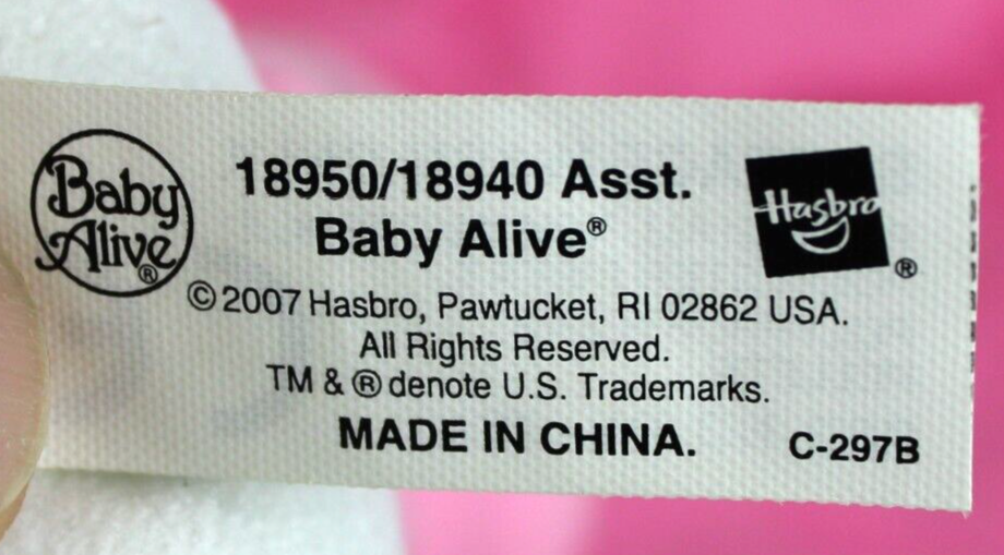 Hasbro 2007 Baby Alive With Blanket and Bottle 18950/18940 Asst. eBay