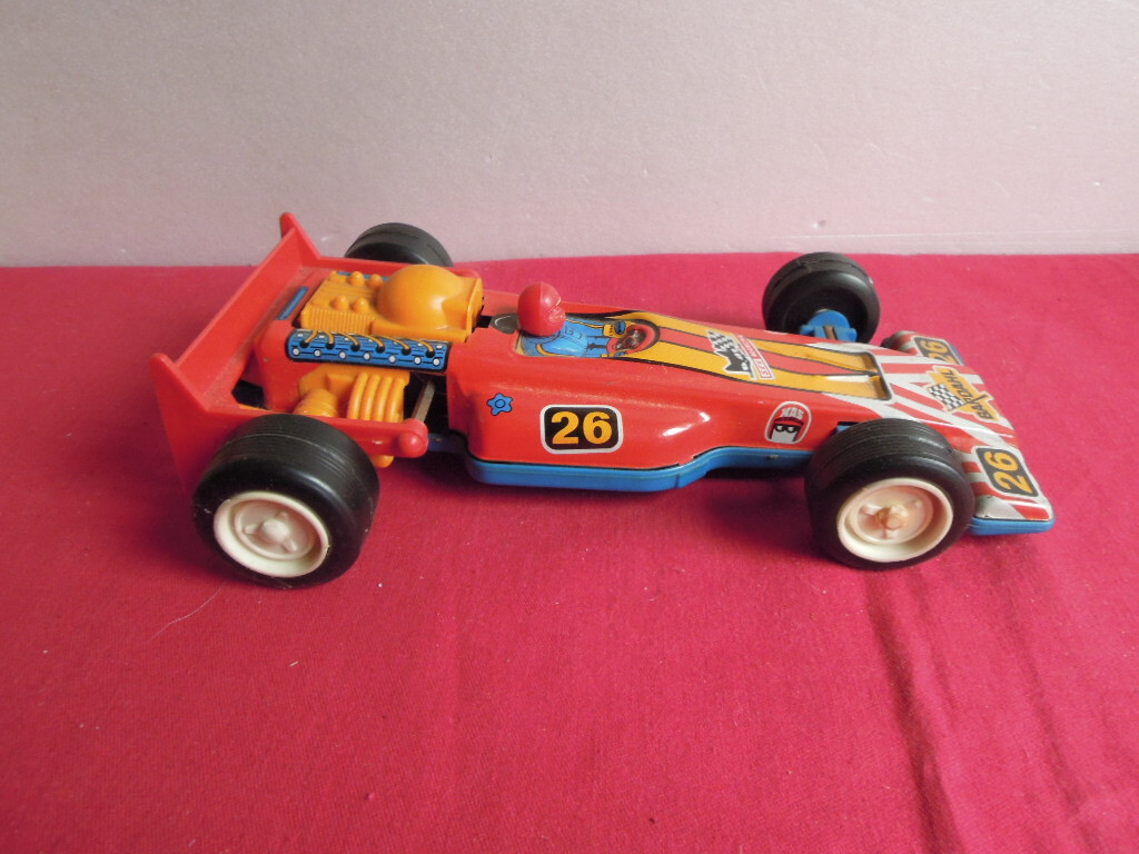 Voiture De Course JOUSTRA AN 70 F1A - Réf 2180 - Friction - Tôle - Stock D'époque
