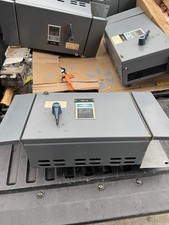 Zinsco QSF-2033 200A Single 3PH 240V Fusible Panelbaord Switch Unit.