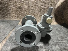 Fisher Gas Pressure Regulator Type 627 15-40 PSIG SST Trim LOC105 1/2", 2" VALVE