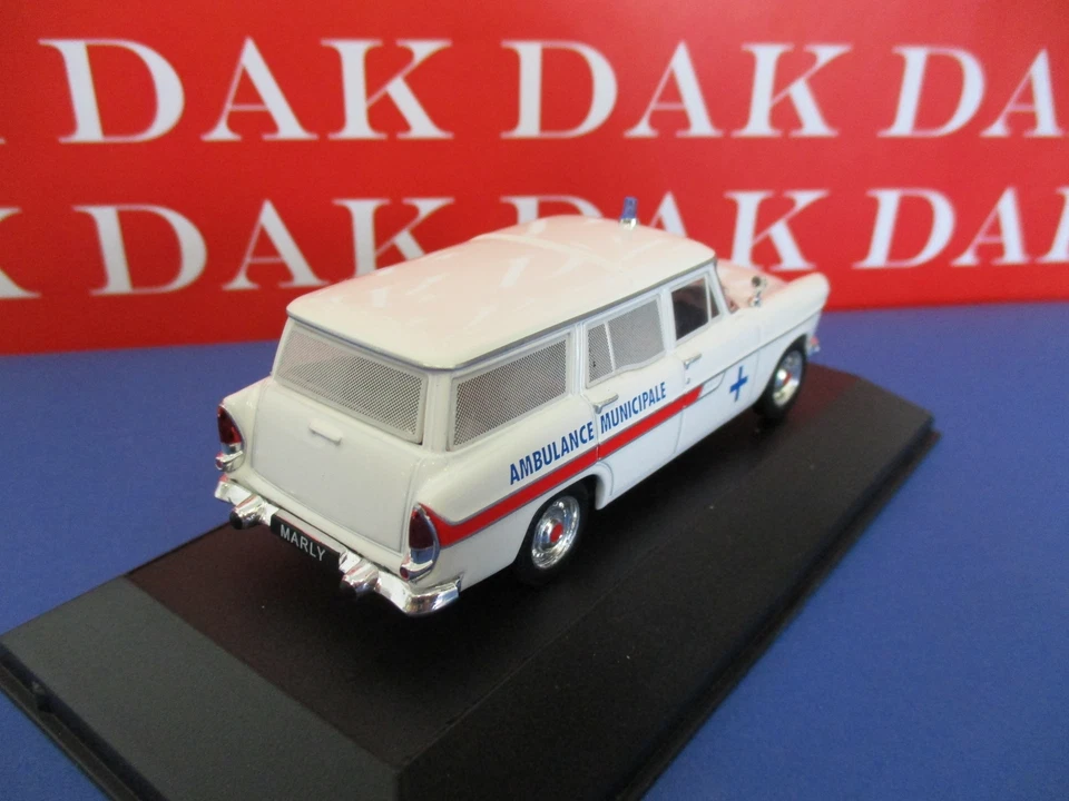 Die cast 1/43 Modellino Auto Ambulanza Ambulance Simca Marly by Atlas - Immagine 3 di 4