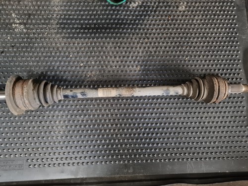 BMW F01 F07 F12 N57 Hinterachse Rechts Abtriebswelle Antriebswelle 7566074