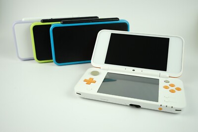 Nintendo New 2DS XL LL | Charger + 64GB SD Card | Region Nintendo New 2DS XL LL | Charger + 64GB SD Card | Region