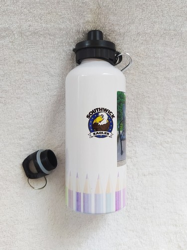 Personalisierte Aluminium-Trinkflasche mit Doppeldeckel/Schulanfang Geschenk - Bild 1 von 3