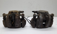 Mercedes W169 Bremssattel Bremszange Bremse vorne rechts & links (06) Mercedes W169 Bremssattel Bremszange Bremse vorne rechts & links (06)