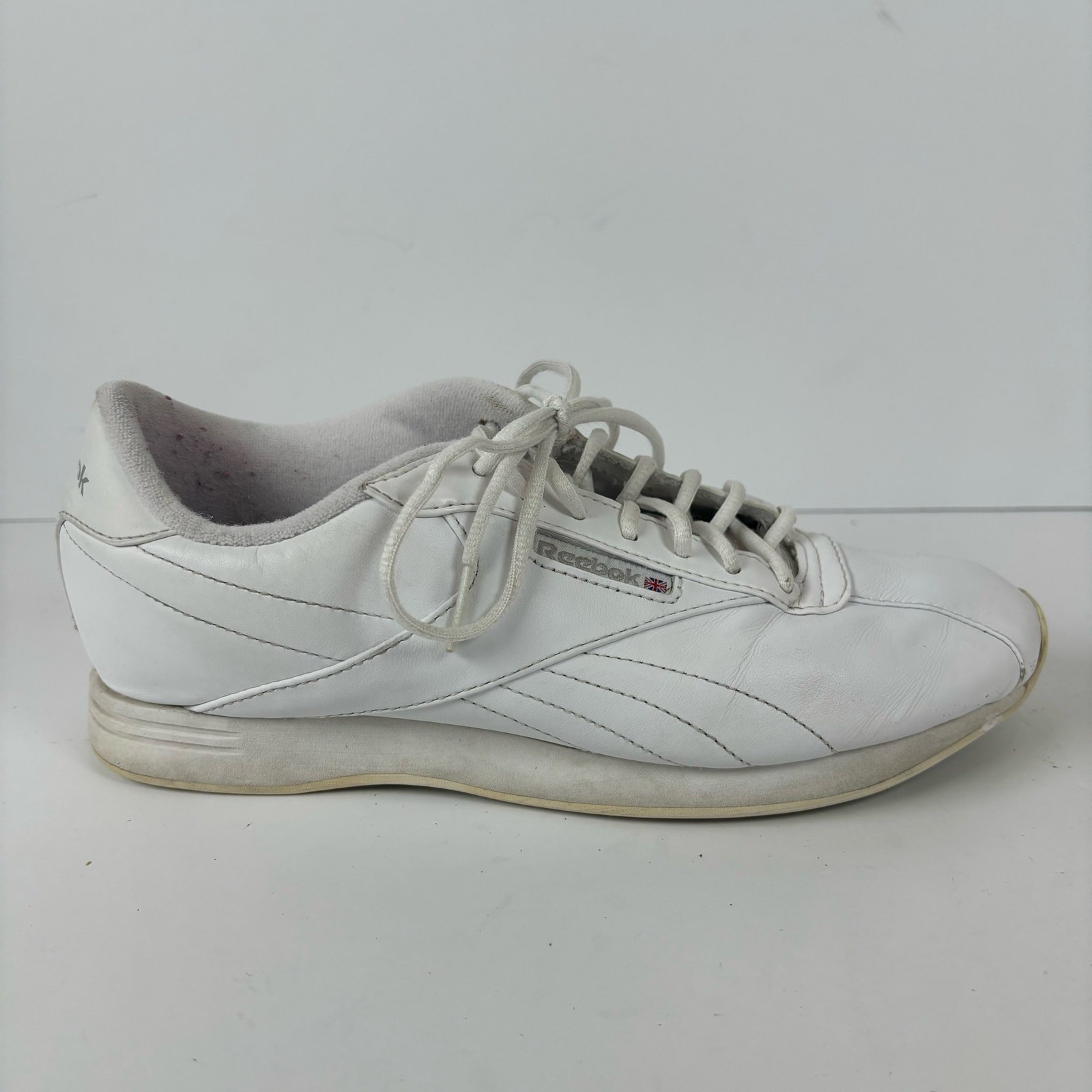 Vintage Y2K Reebok Classic white leather womens trainers size 7.5