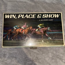 VTG 1966 Win, Place & Show Horse Racing Board Game