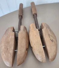 Vintage Shoe Keeper Mohawk Rochester NY Tree Co. Split Toe No 5 Men's Large