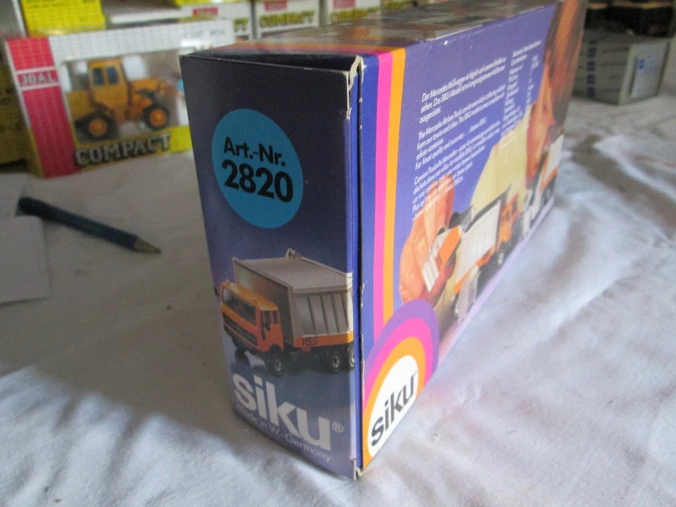 SIKU 2820 mercedes KSG Europresse camion poubelle 1/55 - Photo 3/3