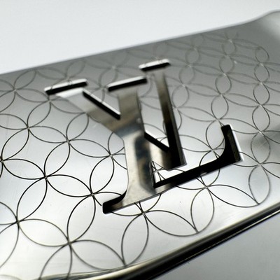 LOUIS VUITTON M65041 Money Clip Silver Polished Metal LV Logo