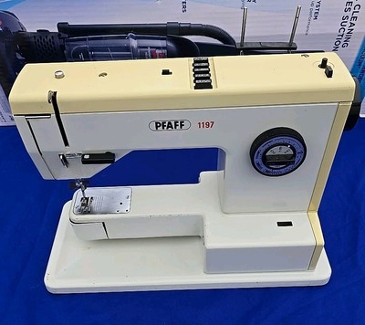 PFAFF 1197 sewing machine Sale For Parts Repair Only 
