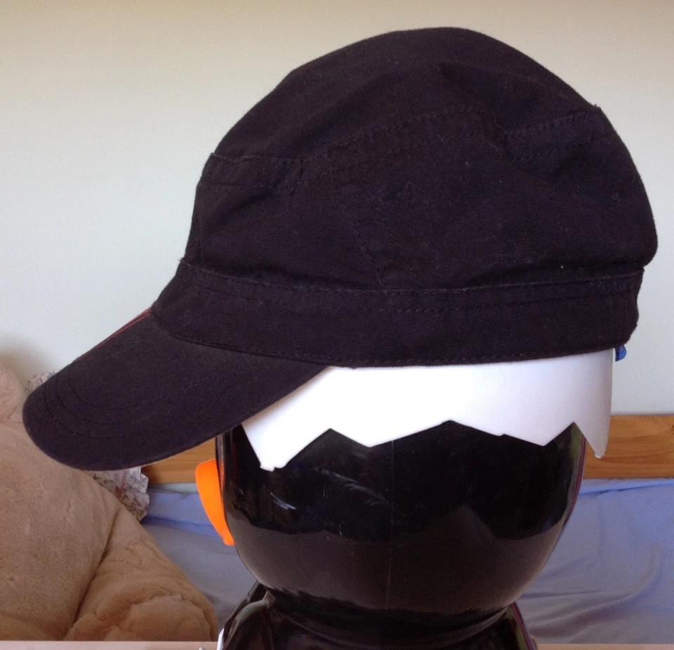 CASQUETTE FEMME DIVIDED "H & M 10"  100% COTON - NOIR/ROUGE - TAILLE S/M  - Photo 3/4