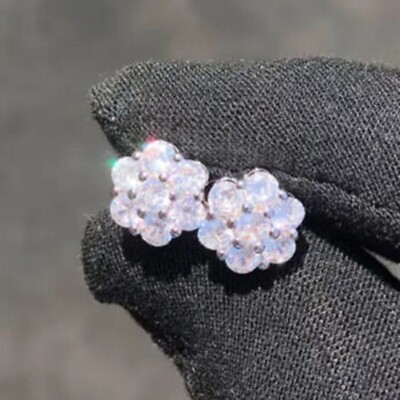 14K Weiß Vergoldet Silber 3Ct Rund Natürlich Moissanit Cluster Ohrstecker