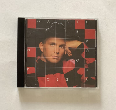 Garth Brooks ''In Pieces'' Audio Music CD 1993 Pearl Records CDP-7-80857-2-0