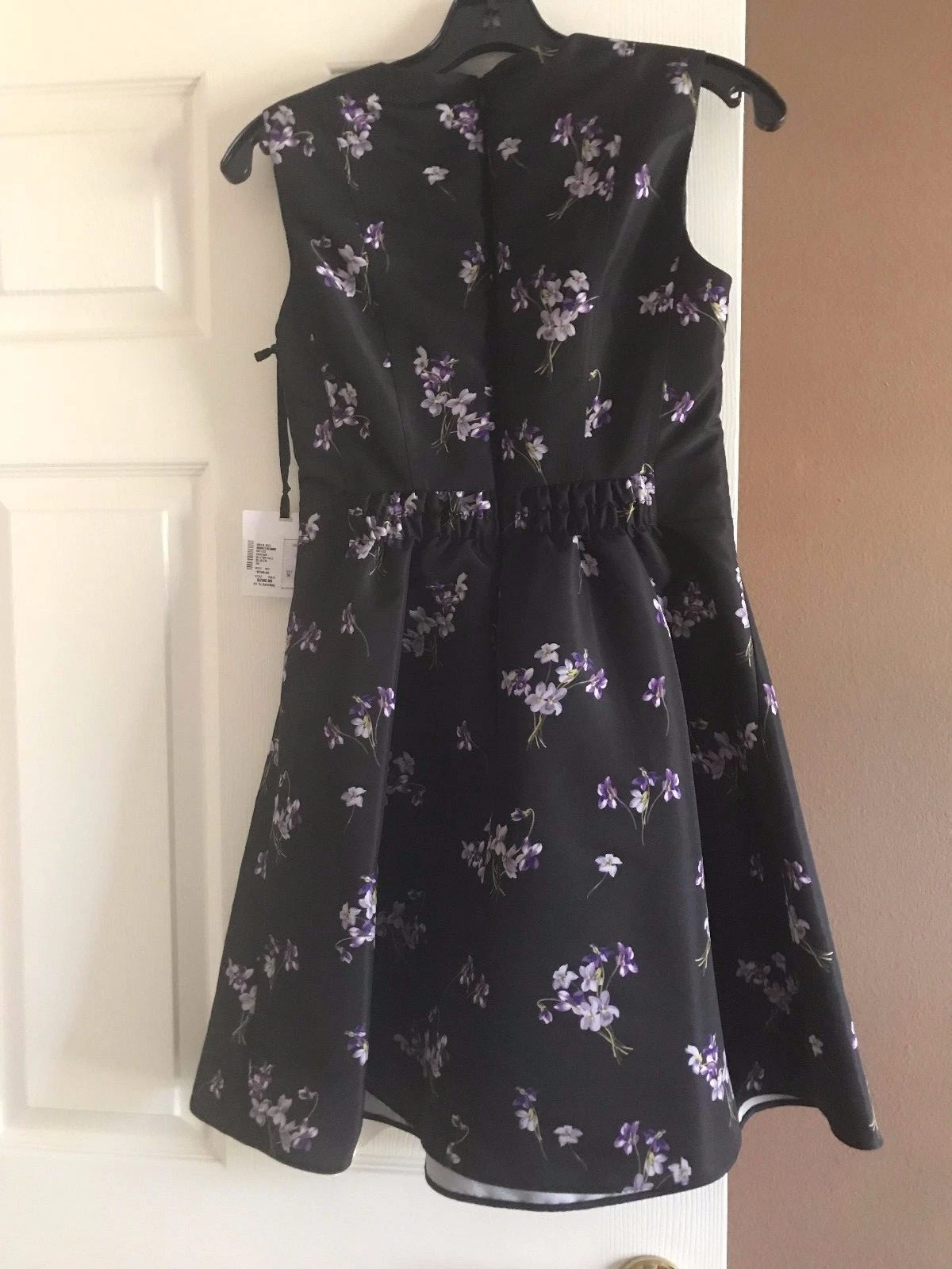 Abito rosso Valentino viola stampa faille nuovo con etichette taglia 38 vendita al dettaglio $750