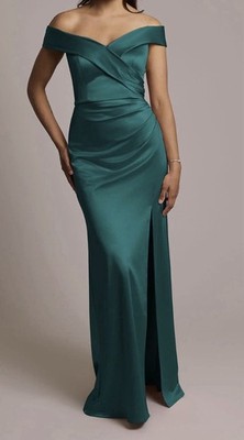 Sequin Hearts Emerald Green Off The Shoulder Formal Dress. Size 3