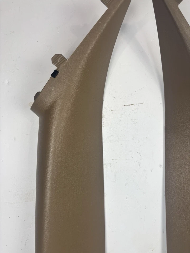 Chevy Silverado Tahoe GMC Sierra Yukon 2000-2006 panel de ajuste de pilar A Foto 4 de 4