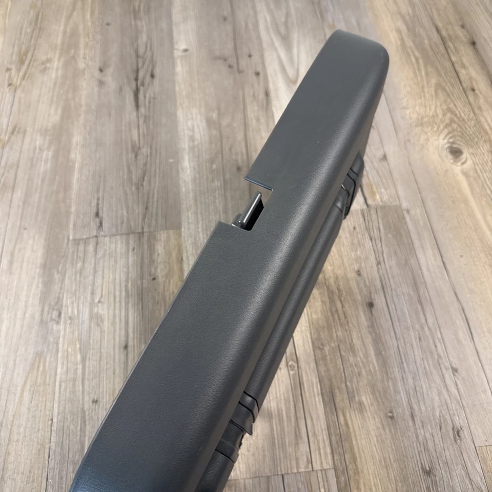 03-11 Honda Element assento traseiro de passageiro acabamento da tampa do painel de parede - Preto - Imagem 4 de 4