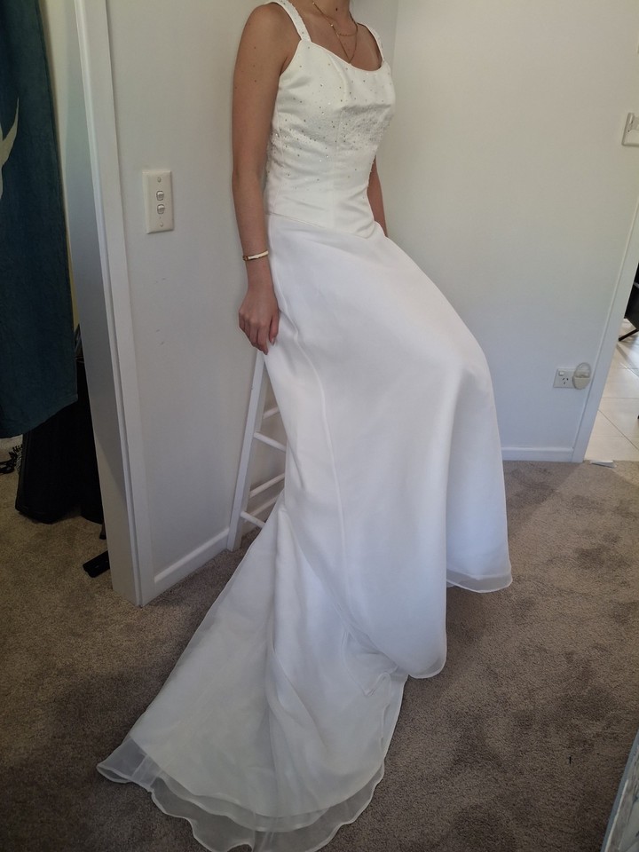 Bella Donna White 2 pieces A-Line Sleeveless Beaded Wedding Dress Gown Size 10