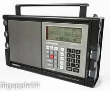 Grundig Satellit 700 Shortwave AM FM Radio Receiver ***Classic Portable Unit***