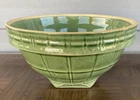 EARLY MCCOY POTTERY GREEN WINDOWPANE 8 SHIELD MIXING BOWL