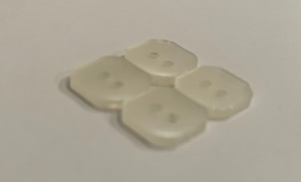 10x White Shell Frosted Polished Ivory 2 Hole Shirt Buttons 12mm Octagon Square - Image 3 of 4