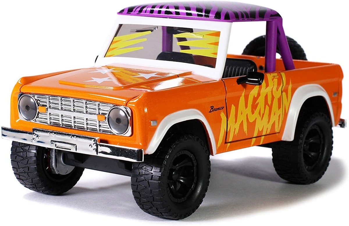 Macho Man Randy Savage 1973 Ford Bronco WWE Jada Diecast