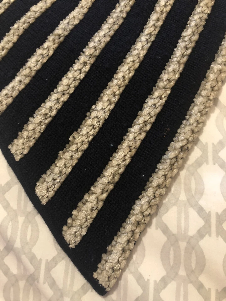 Giorgio Armani Wrap Shrug Shoulder Cover Black Stripe Wool Silk Knit 1Size Italy - Image 2 of 4