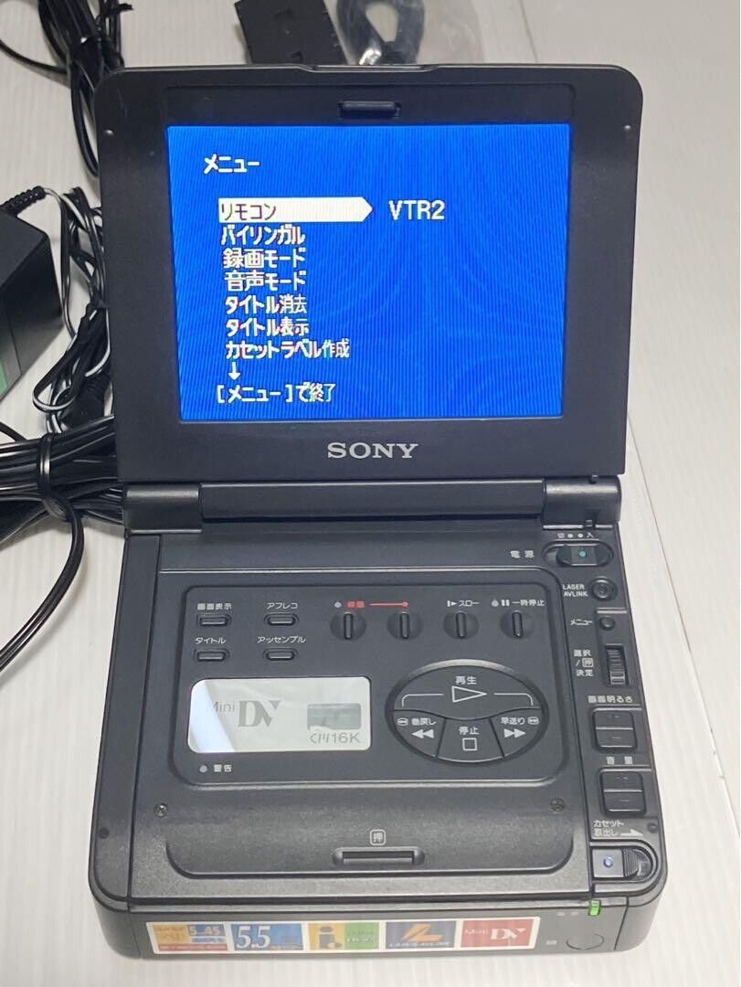 ジャンク品】ソニー GV-D1000 MiniDVビデオウォークマン むしり取ら ジャンク品】ソニー GV-D1000 MiniDVビデオウォークマン むしり取ら