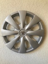 Original Made By Toyota Factory Corolla 15 Hubcap Wheel Cover 2009 2010 Original Made By Toyota Factory Corolla 15 Hubcap Wheel Cover 2009 2010