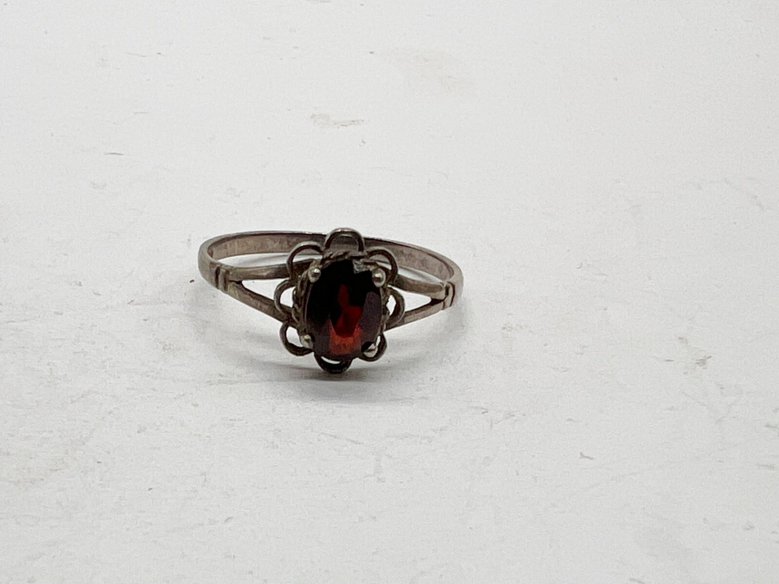 VINTAGE SOLID STERLING SILVER RUBY GARNET SOLITAI… - image 1