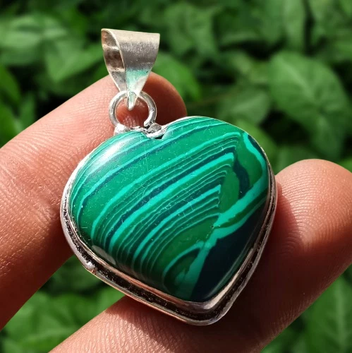 Pendentif Malachite 16mm Pierre Naturelle Polie – Collier Chakra 41-45cm – Argenté