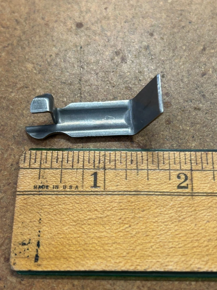 De colección PACHMAYR ITALY .30 SUPER Pistola Cargador Seguidor Parte Acero Inoxidable Foto 3 de 4