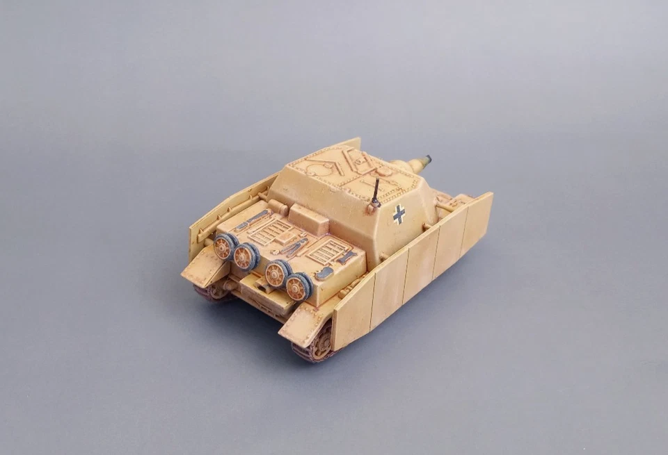 Sturmpanzer IV Brummbär East Front 1944  1/72 - Image 4 of 4