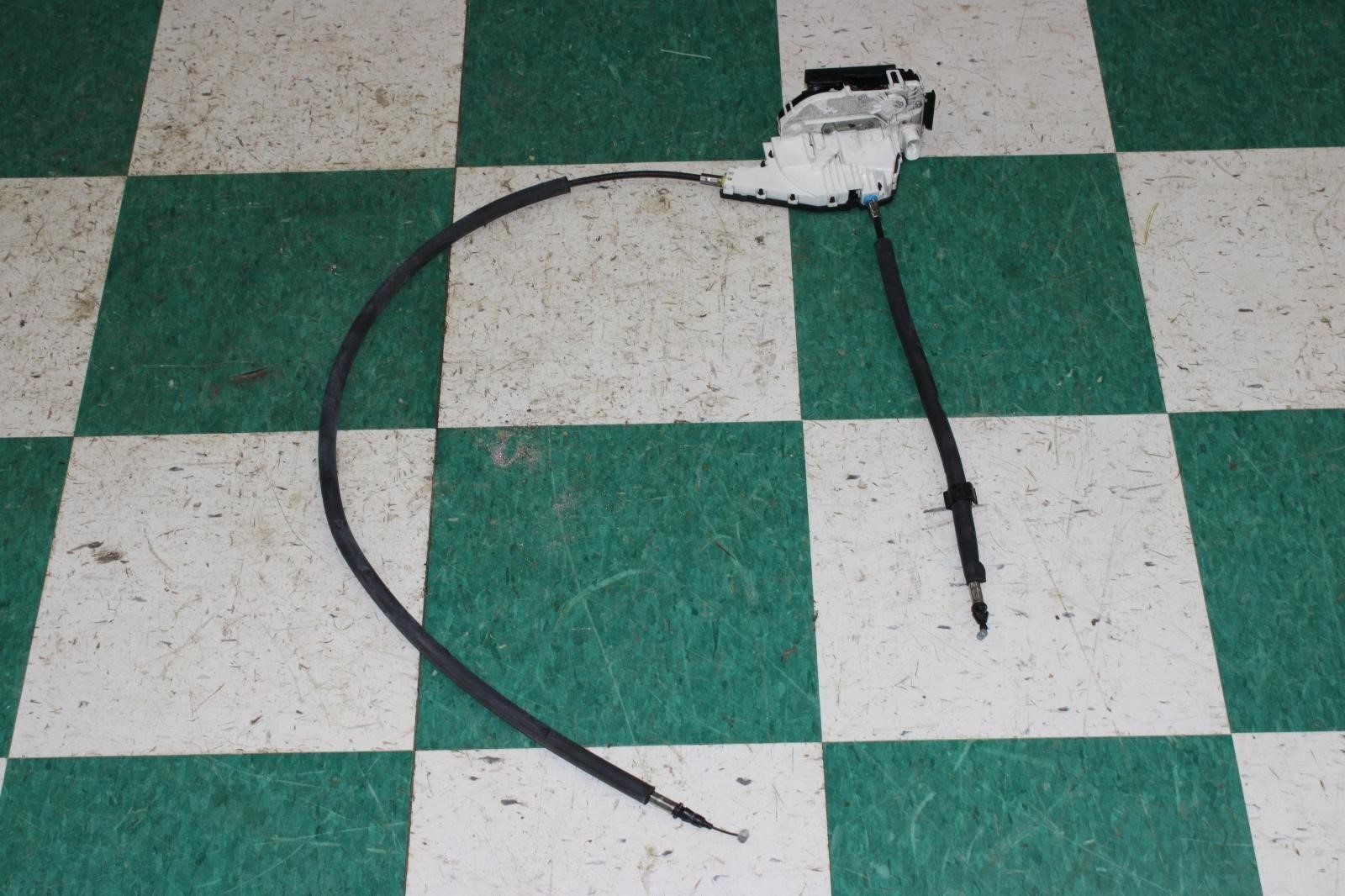 14-20 Ghibli Rear Passenger Right RH Power Door Locking Latch Factory OEM OE WTY