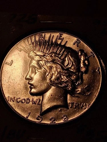 1928-P PEACE SILVERDOLLAR. MS/ BU +++ HIGH RATED. KEY DATE. 360,649 MINTED ONLY.