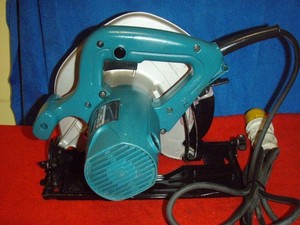 Makita, 5704R, Kreissäge, 110 V, 190 mm Klinge, 1200 W,