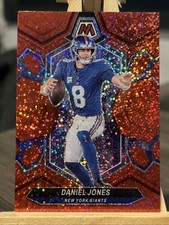 2024 Panini Mosaic - Daniel Jones #162 Red Sparkle Prizm