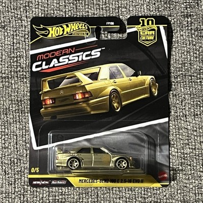 Chase! Hot Wheels Car Culture Modern Classics Mercedes-Benz 190 E