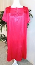 VTG 70s Nancy King Lingerie Women's Red Lustre Waltz Nightgown 1X Made in USA
