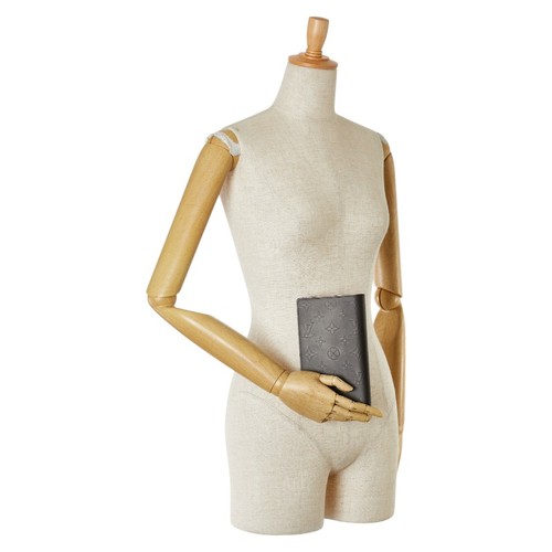 LOUIS VUITTON Monogram Glace Hoist Bifold Wallet M66450 Women 【Used】 - Picture 7 of 7