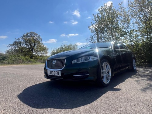 2023 Jaguar XJ 3.0 V6 Premium Luxury Auto Euro 5 (s/s) 4dr Petrol Automatic - Picture 7 of 20