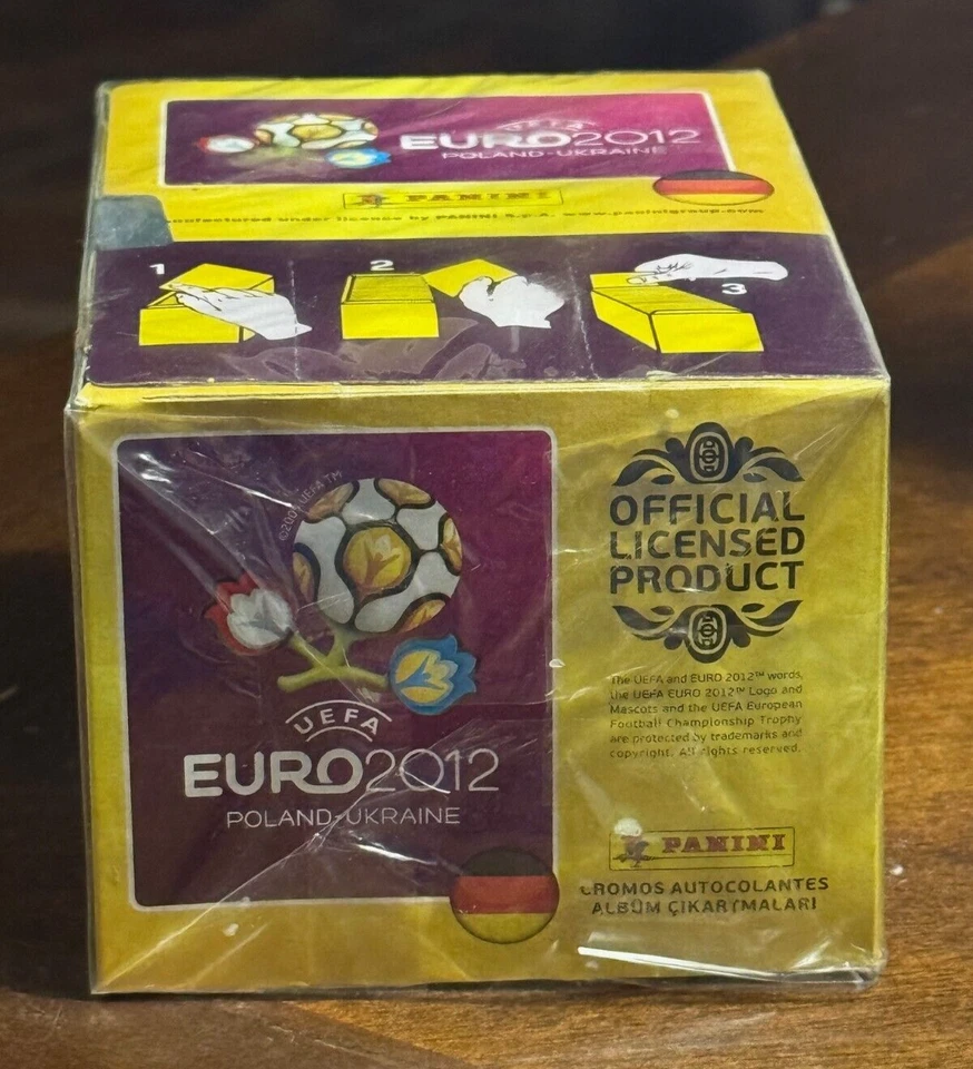 PANINI 2012 UEFA EURO Poland Ukraine Sticker Box 100 Packs Ronaldo NEW - Image 2 of 2