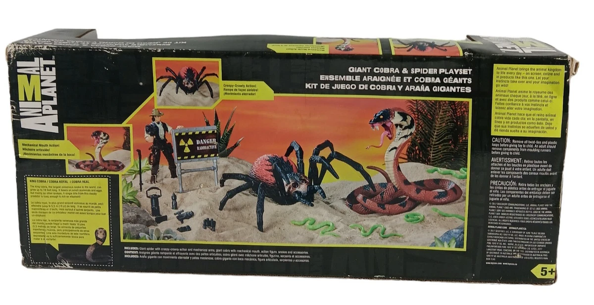 Animal planet giant store cobra playset