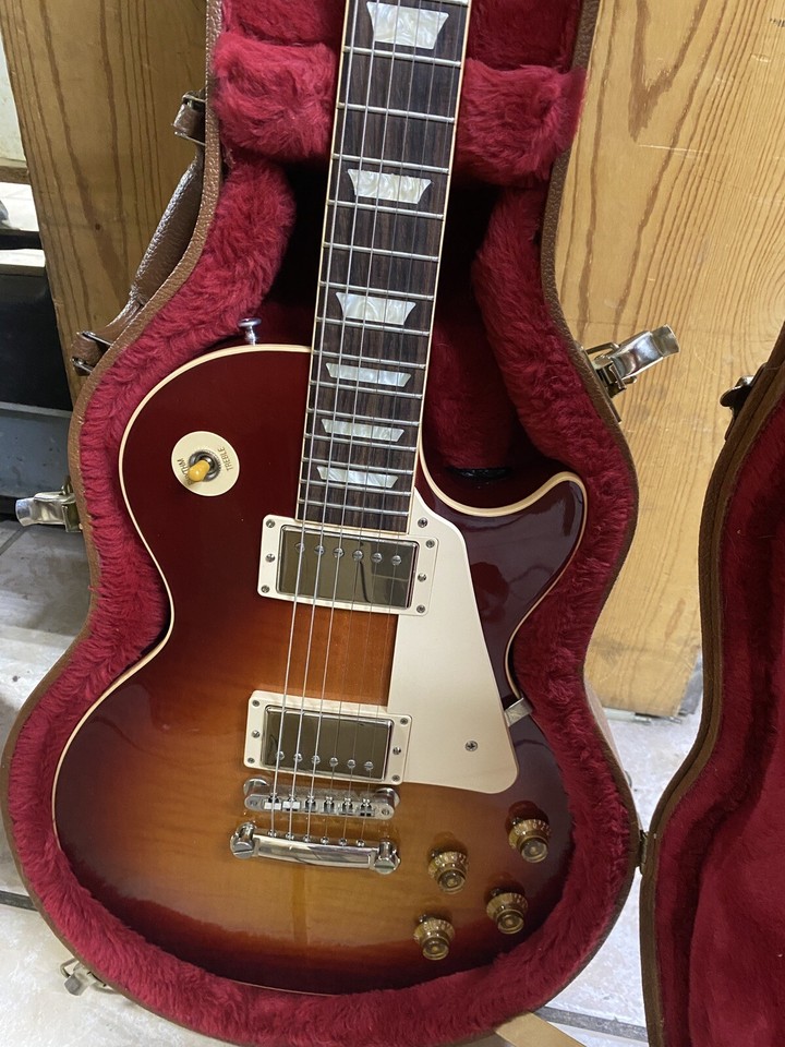 Gibson Les Paul Standard Six String Electric Guitar eBay