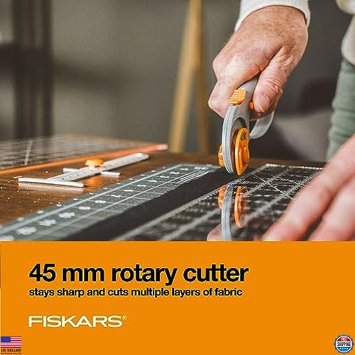 3-Piece Rotary Cutter Set with 45mm Cutter, Cutting Mat & Sewing Ruler - Picture 5 of 6