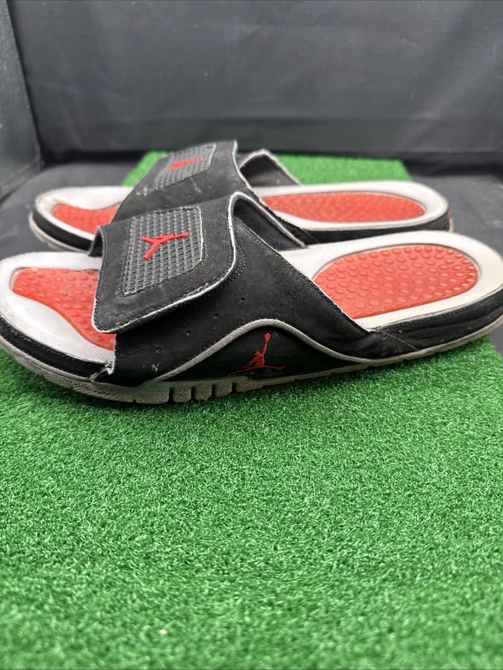 Sandalias retro Jordan Hydro 4 para hombre talla 12 532225-060 negras/rojas fuego Foto 3 de 4